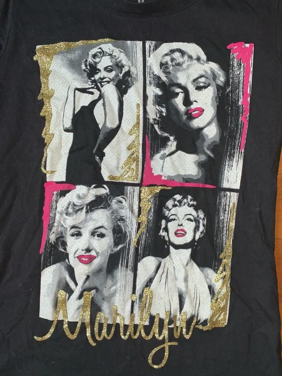 Marilyn Monroe Fitted Glitter T-Shirt Black & White - Picture 4 of 9